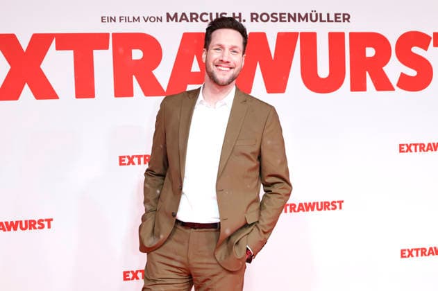 Sven Kroll at the world premiere of the feature film Extrawurst at the Lichtburg Essen, 07 01 2026 Foto:xT.xSchröerx xFuturexImagex extrawurst_6133