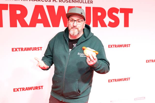 Markus Grimm at the world premiere of the feature film Extrawurst at the Lichtburg Essen, 07 01 2026 Foto:xT.xSchröerx xFuturexImagex extrawurst_6136