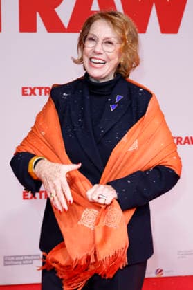 Gaby Dohm at the world premiere of the movie Extrawurst in the Lichtburg Essen, 07 01 2026 Foto:xT.xSchröerx xFuturexImagex extrawurst_6153