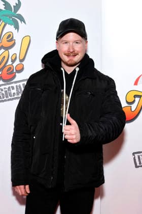 Singer Art Garfunkel Jr at the premiere of the Mallorca musical Malle Ole das Musical, das ballert at the Theater am Marientor Duisburg, 08 01 2026 NRW Germany Copyright: xChristophxHardtx