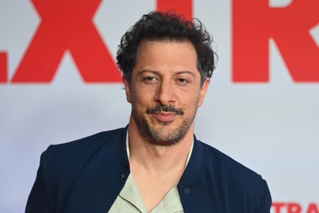 Fahri YARDIM Actor , single picture,cropped single motif,portrait,portrait,portrait premiere EXTRAWURST on 08 01 2026 at the Mathaeser cinema in Munich