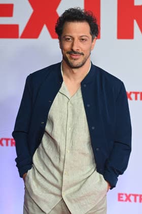 Fahri YARDIM actor , single picture,cropped single motif,half figure,half figure, premiere EXTRAWURST on 08 01 2026 at the Mathaeser cinema in Munich