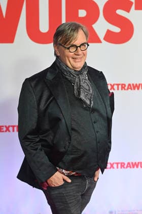Hape KERKELING actor single picture,cropped single motif,half figure,half figure, premiere EXTRAWURST on 08 01 2026 at the Mathaeser cinema in Munich