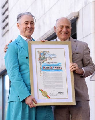 Alan Cumming and Steven Nissen, President & CEO, Hollywood Chamber of Commerce attend an unveiling ceremony honoring Alan Cumming with the 2,832nd star on the Hollywood Walk of Fame in Los Angeles on Thursday, January 08, 2026.  LAP20260108867 GREGxGRUDT