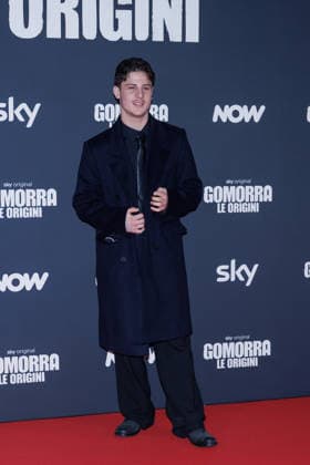 News - Photocall - GOMORRA, LE ORIGINI Luca Lubrano attends the photocall of the movie GOMORRA, LE ORIGINI on january 08, 2026 at Cinema The Space Moderno, Rome, Italy Rome Cinema The Space Moderno Italy Copyright: xEmanuelaxVertollix xLiveMediax LPN_2225837