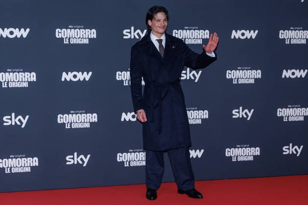 News - Photocall - GOMORRA, LE ORIGINI Antonio Buono attends the photocall of the movie GOMORRA, LE ORIGINI on january 08, 2026 at Cinema The Space Moderno, Rome, Italy Rome Cinema The Space Moderno Italy Copyright: xEmanuelaxVertollix xLiveMediax LPN_2225882