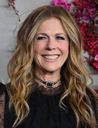 The Hollywood Reporter and Spotify Host Nominees Night Rita Wilson arriving to The Hollywood Reporter And Spotify Host Nominees Night: An Official Golden Week Event held at The Lot at Formosa on January 8, 2026 in Los Angeles, Ca. Los Angeles The Lot at Formosa California USA Copyright: xTammiexArroyox xAFF-USA.comx