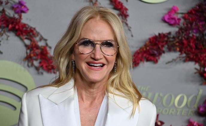 The Hollywood Reporter and Spotify Host Nominees Night Mel Robbins arriving to The Hollywood Reporter And Spotify Host Nominees Night: An Official Golden Week Event held at The Lot at Formosa on January 8, 2026 in Los Angeles, Ca. Los Angeles The Lot at Formosa California USA Copyright: xTammiexArroyox xAFF-USA.comx
