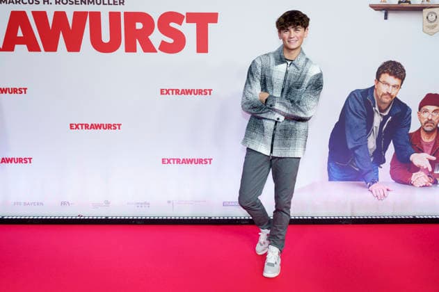 Benedikt Kalcher at the premiere of the movie Extrawurst at Mathäser Filmpalast Munich, 08 01 2026 Foto:xN.xKolinzx xFuturexImagex extrawurst_6510