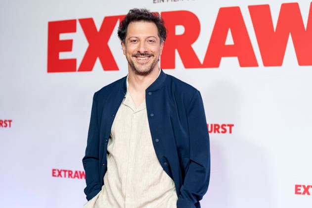 Fahri Yardim at the premiere of the movie Extrawurst at Mathäser Filmpalast Munich, 08 01 2026 Foto:xN.xKolinzx xFuturexImagex extrawurst_6607