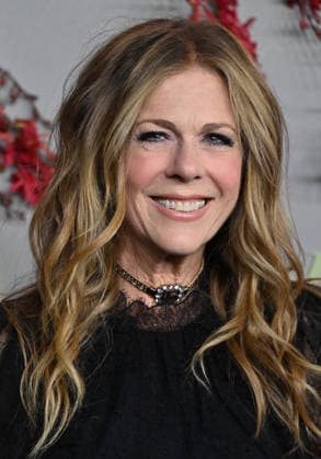The Hollywood Reporter and Spotify Host Nominees Night Rita Wilson arriving to The Hollywood Reporter And Spotify Host Nominees Night: An Official Golden Week Event held at The Lot at Formosa on January 8, 2026 in Los Angeles, Ca. Los Angeles The Lot at Formosa California USA Copyright: xTammiexArroyox xAFF-USA.comx