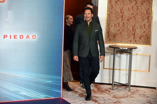 Chris Pratt presents the film No Mercy in Madrid Chris Pratt poses at the photocall during the presentation of the film No Mercy , at the Four Seasons Hotel, on January 9, 2025, in Madrid Spain In the near future, a detective Chris Pratt is on trial accused of murdering his wife He has 90 minutes to prove his innocence before Advanced IA Judge Rebecca Ferguson, whom he once defended, before she decides his fate FAMOUS HOLLYWOOD CINEMA PHOTOCALL MOVIE José Madrid Madrid Spain  Copyright: xJosÃ xOlivax 7205850