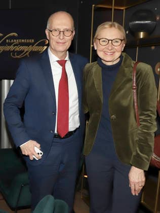 abb Eva Tschentscher Dr Peter Tschentscher SPD Hamburgs first mayor with his wife at the 31 Blankeneser New Years Reception at Hotel Suellberg on 08 01 2026 in Hamburg Hamburg Germany