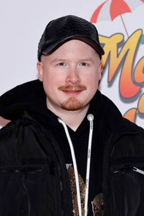 Singer Art Garfunkel Jr at the premiere of the Mallorca musical Malle Ole das Musical, das ballert at the Theater am Marientor Duisburg, 08 01 2026 NRW Germany Copyright: xChristophxHardtx