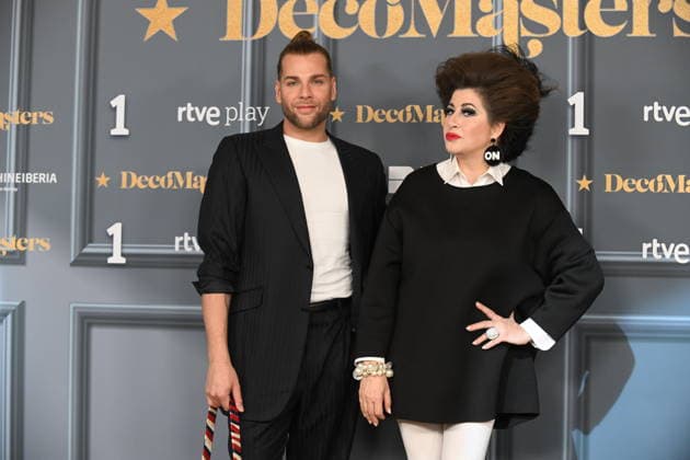 RTVE presents Decomasters I D Eduardo Navarrete and La Terremoto de Alcorcón during the presentation of Decomasters at Gran Vía Venue, on January 9, 2026, in Madrid Spain DECOMASTERS PRORGRAM FAMOUS TELEVISION DECORACIÓN José Madrid Madrid Madrid Spain  Copyright: xJosÃ xOlivax 7206503