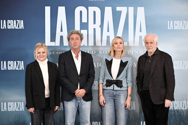 January 9, 2026, Rome, Rome, Italy: Presentation of the film La Grazia. Pictured: director Paolo Sorrentino and the cast, including Milvia Marigliano, Anna Ferzetti, and Toni Servillo. . Rome, Italy 09 January 2026 Rome Italy  - ZUMAa289 20260109_zia_a289_065 Copyright: xMariaxLauraxAntonellix