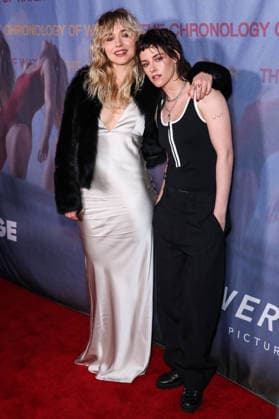 Los Angeles Premiere Of The Forge s The Chronology Of Water HISTORIC FILIPINOTOWN, LOS ANGELES, CALIFORNIA, USA - JANUARY 08: English actress Imogen Poots and American actress and director Kristen Stewart wearing Chanel arrive at the Los Angeles Premiere Of The Forge s The Chronology Of Water held at 2220 Arts + Archives on January 8, 2026 in Historic Filipinotown, Los Angeles, California, United States., Credit:Xavier Collin Avalon United States, California, Los Angeles, 2220 Arts + Archives Copyright: xXavierxCollinx xAvalonx 1064499100