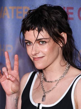 Los Angeles Premiere Of The Forge s The Chronology Of Water HISTORIC FILIPINOTOWN, LOS ANGELES, CALIFORNIA, USA - JANUARY 08: American actress and director Kristen Stewart wearing Chanel arrives at the Los Angeles Premiere Of The Forge s The Chronology Of Water held at 2220 Arts + Archives on January 8, 2026 in Historic Filipinotown, Los Angeles, California, United States., Credit:Xavier Collin Avalon United States, California, Los Angeles, 2220 Arts + Archives Copyright: xXavierxCollinx xAvalonx 1064500501