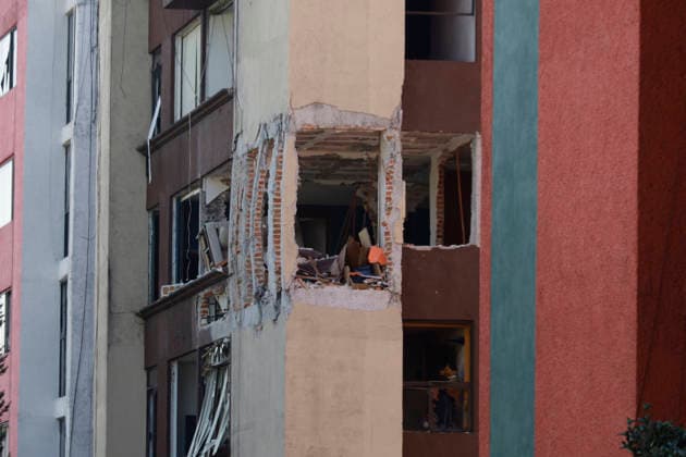 Explosion In A Building In Paseos De Taxquena, Mexico City A gas leak explosion damages a building in the Paseos de Taxquena neighborhood of Mexico City, Mexico, on January 9, 2026, affecting at least five adjacent buildings and causing structural damage to one. Two people are reported seriously injured. Mexico City Mexico  Copyright: xGerardoxVieyrax originalFilename: vieyra-notitle260109_np3ro.jpg
