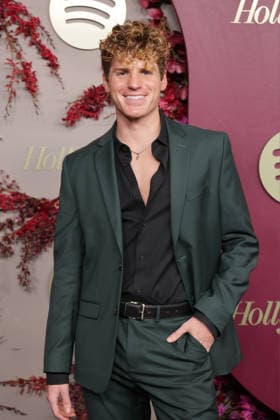 The Hollywood Reporter And Spotify - Nominees Night, Arrivals Louis Levanti attends the THR x Spotify Nominees Night ay The Lot at Formosa on January 08, 2026 in West Hollywood, California. West Hollywood The Lot at Formosa California USA Copyright: xCraSH imageSPACEx