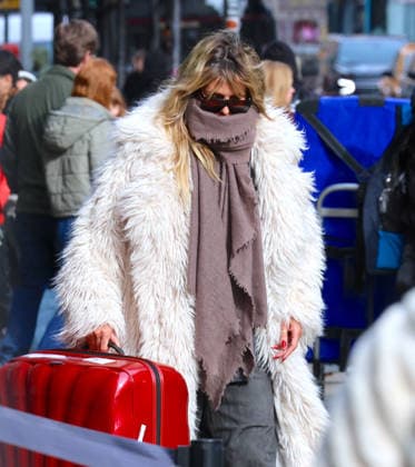 Heidi Klum and Tom Kaulitz out in New York Heidi Klum with her husband Tom Kaulitz are checking out their hotel in Soho, New York on January 9, 2026. Photo by Dylan Travis ABACAPRESS.COM New York NY  Copyright: xDylanxTravis ABACAx