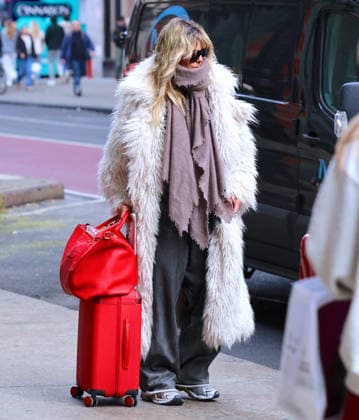 Heidi Klum and Tom Kaulitz out in New York Heidi Klum with her husband Tom Kaulitz are checking out their hotel in Soho, New York on January 9, 2026. Photo by Dylan Travis ABACAPRESS.COM New York NY  Copyright: xDylanxTravis ABACAx