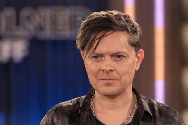 Kölner Treff on January 09, 2026 In the picture the musician and songwriter Michael Patrick Kelly The hosts Susan Link and Micky Beisenherz interview their guests in their own way with exciting results Cologne North Rhine-Westphalia Germany