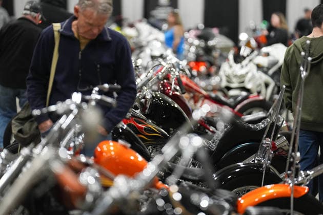 2026 North American International Motorcycle Supershow TORONTO, CANADA - JANUARY 9 : Visitors check custom motorcycles at the 50th annual North American International Motorcycle Supershow at the International Centre in Mississauga, Ontario, Canada on January 9, 2026. Mert Alper Dervis Anadolu Ontario Canada. Editorial use only. Please get in touch for any other usage.  Copyright: x2026xAnadoluxMertxAlperxDervisx