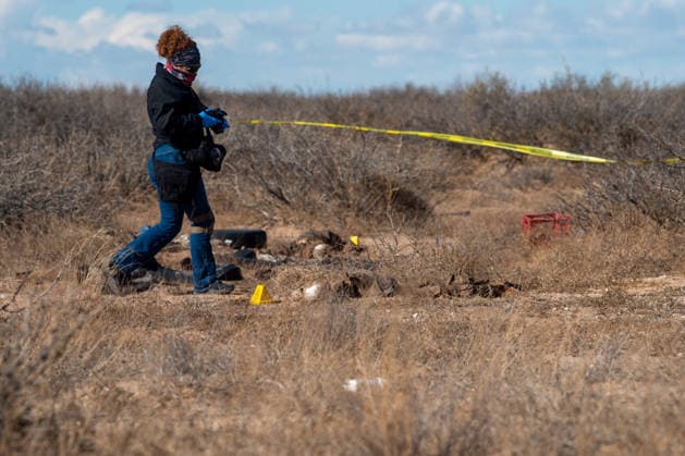 January 9, 2026: CIUDAD JUoÂREZ, Chihuahua, Mexico Ã¢â‚¬ January 9, 2025..Forensic experts process the scene where two bodies in an advanced state of decomposition were found after an anonymous report. - ZUMAp241 20260109_zip_p241_016 Copyright: xDavidxPeinadox