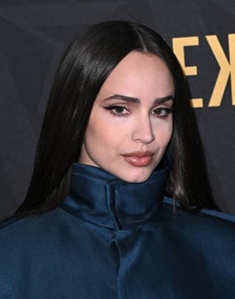 2026 Astra Film Awards Sofia Carson arriving to the 2026 Astra Film Awards held at the Sofitel Los Angeles at Beverly Hills on January 9, 2026 in Los Angeles, Ca. Los Angeles Sofitel Los Angeles at Beverly H California USA Copyright: xStarbuck xAFF-USA.COMx