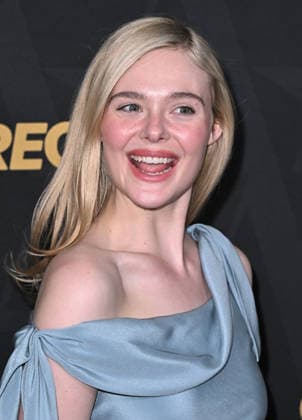 2026 Astra Film Awards Elle Fanning arriving to the 2026 Astra Film Awards held at the Sofitel Los Angeles at Beverly Hills on January 9, 2026 in Los Angeles, Ca. Los Angeles Sofitel Los Angeles at Beverly Hills California USA Copyright: xStarbuck xAFF-USA.COMx