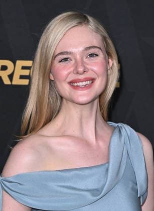 2026 Astra Film Awards Elle Fanning arriving to the 2026 Astra Film Awards held at the Sofitel Los Angeles at Beverly Hills on January 9, 2026 in Los Angeles, Ca. Los Angeles Sofitel Los Angeles at Beverly Hills California USA Copyright: xStarbuck xAFF-USA.COMx