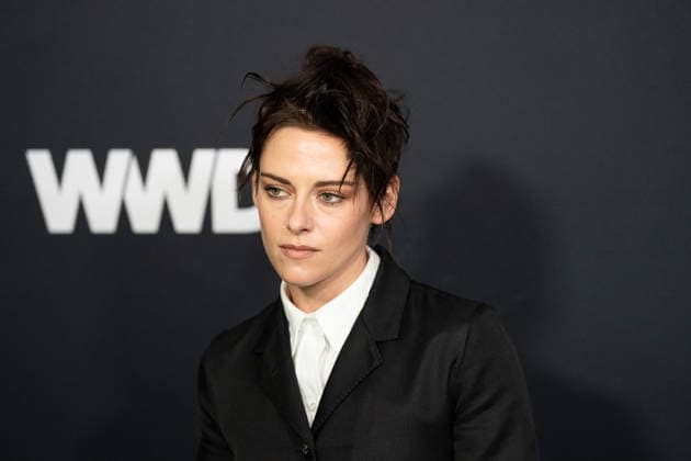 January 9, 2026, Santa Monica, California, United States: Kristen Stewart arrives on the red carpet of 2026 WWD Style Awards at the Regent hotel in Santa Monica Beach California on Jan. 9th 2025. Santa Monica United States - ZUMAt169 20260109_zep_t169_022 Copyright: xConnorxTerryx
