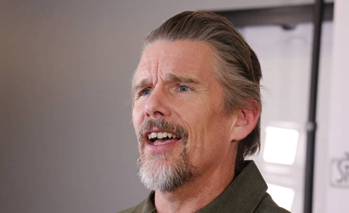 9 January 2026 - Los Angeles, California - Ethan Hawke. The Stella Adler Academy of Acting and Theatre Staged Benefit Reading Of All The President s Men held at Harmony Gold Theater l in Los Angeles. Los Angeles USA - ZUMAa123 20260109_zaa_a123_035 Copyright: xADx