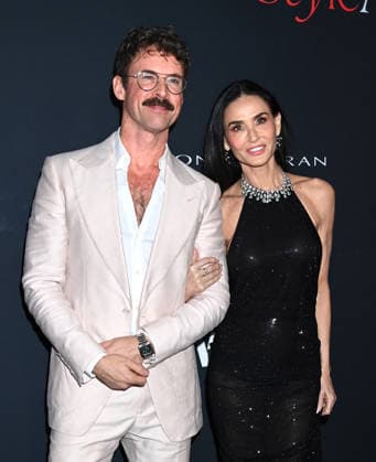 2026 WWD Style Awards Brad Goreski and Demi Moore arriving to the 2026 Women™s Wear Daily WWD Style Awards held at the Regent Santa Monica Beach on January 9, 2026 in Santa Monica, Ca. Santa Monica Regent Santa Monica Beach California USA Copyright: xTammiexArroyox xAFF-USA.comx