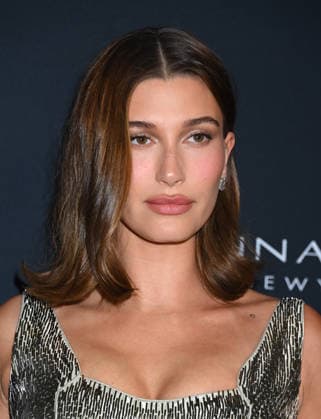 2026 WWD Style Awards Hailey Bieber arriving to the 2026 Women™s Wear Daily WWD Style Awards held at the Regent Santa Monica Beach on January 9, 2026 in Santa Monica, Ca. Santa Monica Regent Santa Monica Beach California USA Copyright: xTammiexArroyox xAFF-USA.comx