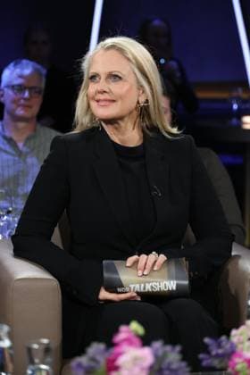 Barbara Schöneberger hosts the NDR Talk Show on 9 1 2026, photo session before the broadcast in the 3 program of NDR television in the Hamburg Lokstedt television studio