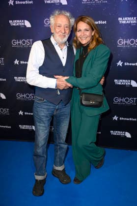 Dieter Hallervorden with wife Christiane Zander at the premiere of the musical Ghost Nachricht von Sam at the Stage Bluemax Theater at Potsdamer Platz Berlin, 09 01 2026 Foto:xN.xKubelkax xFuturexImagex ghost_6101