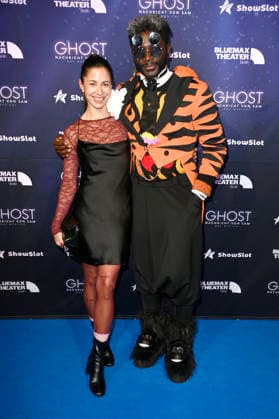 Zora Alber and Didi Veron at the premiere of the musical Ghost Message from Sam at the Stage Bluemax Theater at Potsdamer Platz Berlin, 09 01 2026 Foto:xN.xKubelkax xFuturexImagex ghost_6129