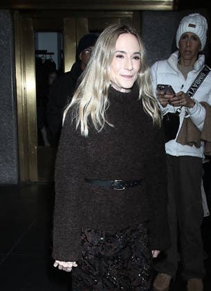 January 09 2026 Holly Hunter on The Kelly Clarkson Show to talk about new Star Trek series Star Trek: Starfleet Academy in New York.January 09 2026 Copyright: xRWx
