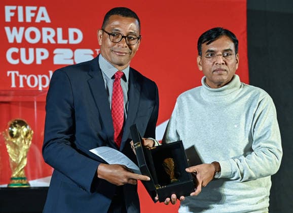 RECORD DATE NOT STATED Union Sports Minister Mansukh Mandaviya and Brazilian footballer Gilberto D™Silva during the FIFA World Cup 2026 trophy tour New Delhi, Jan 10 (ANI): Union Minister of Youth Affairs and Sports Mansukh Mandaviya and Brazilian footballer Gilberto D™Silva during the FIFA World Cup 2026 trophy tour, in New Delhi on Saturday. New Delhi Delhi India Copyright: xANIx ANI_20260110325