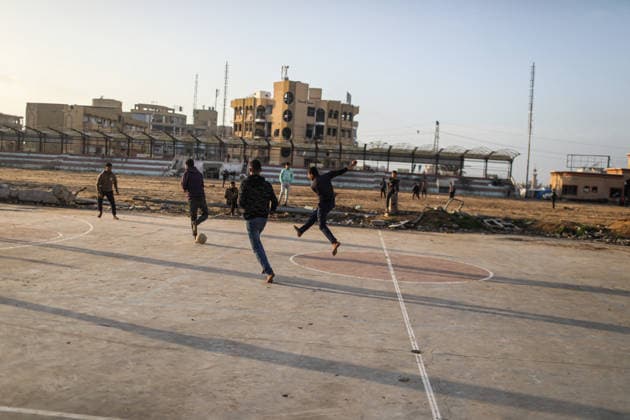 Displaced Palestinian youths play football on a destroyed pitch inside the devastated Islamic University in central Gaza City Displaced Palestinian youths play football on a destroyed pitch inside the devastated Islamic University in central Gaza City on January 10, 2026, trying to find moments of normalcy amidst the ongoing destruction and conflict in the Gaza Strip. Photo by Omar Ashtawy apaimages Gaza city Gaza Strip Palestinian Territory 100126_Gaza_OSH_00(4) Copyright: xapaimagesxOmarxAshtawyx xapaimagesx