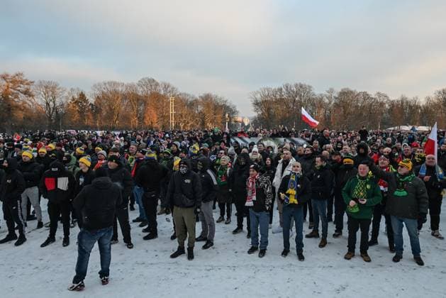 President Nawrocki Attends National Patriotic Football Fans’ Pilgrimage CZESTOCHOWA, POLAND - JANUARY 10: Football supporters gather outside the Jasna Góra Monastery ahead of a meeting with Polish President Karol Nawrocki during the 18th National Patriotic Pilgrimage of Football Fans, in Czestochowa, Poland, on January 10, 2026. Artur Widak Anadolu Czestochowa Poland. Editorial use only. Please get in touch for any other usage.  Copyright: x2026xAnadoluxArturxWidakx