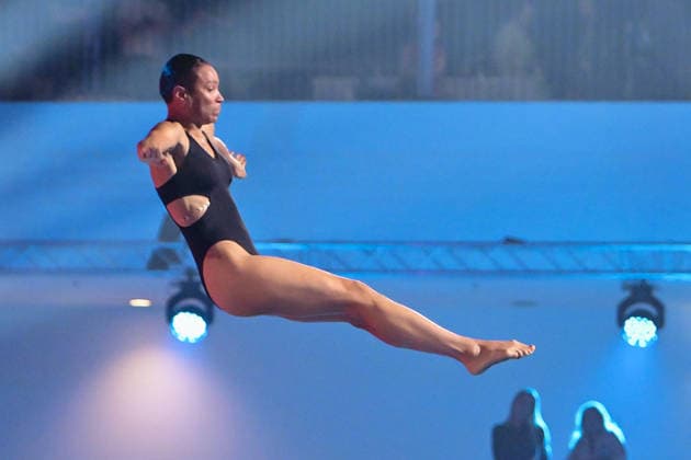 10 01 2026, xlakx, Entertainment, TV Total Turmspringen v l Annabelle Mandeng actress dares to jump from the diving boards of the swimming and diving hall in the Europasportpark SSE at the 15th edition of TV Total Turmspringen in Berlin a spectacular highlight of the show on ProSieben Berlin Daniel Lakomski