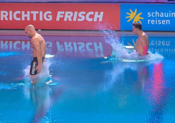 10 01 2026, xlakx, Entertainment, TV Total Turmspringen v l Flying Uwe Streamer and Let™s Hugo Streamer dare to jump from the diving boards of the swimming and diving hall in the Europasportpark SSE at the 15th edition of TV Total Turmspringen in Berlin a spectacular highlight of the show on ProSieben Berlin Daniel Lakomski