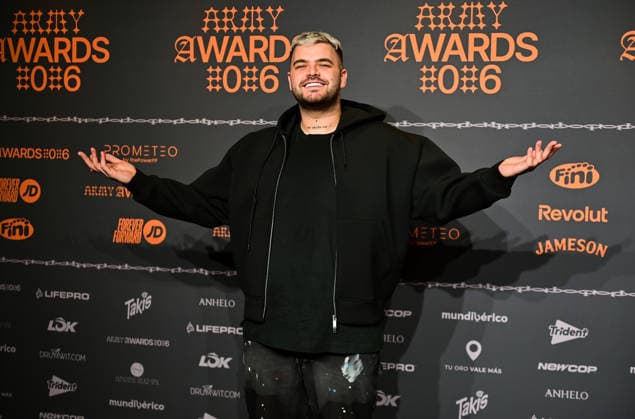 January 10, 2026, Madrid, Madrid, SPAIN: Content creators and guests pose on the black carpet during the third edition of the Army Awards, held on Saturday, January 10, at the Madrid Arena in Madrid. Known as the â€oeinternet anti-awards,†the ceremony honors the most viral moments, trends, and personalities from social media over the past year in a script-free gala hosted by Ceciarmy and Santiago Segura. In the image Guanyar Madrid SPAIN - ZUMAz108 20260110_znp_z108_071 Copyright: xRichardxZubelzux