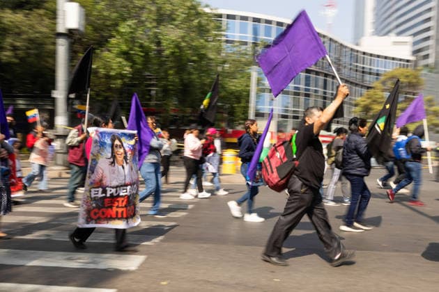 January 10, 2026, Mexico City, Mexico: Hundreds of people joined the March against Imperialism, from the Angel of Independence to Plaza Palestina Libre, following the capture of NICOLAS MADURO and his wife, CILIA FLORES, by US forces. Demonstrators expressed solidarity with the Venezuelan people. Mexico City Mexico - ZUMAl178 20260110_znp_l178_018 Copyright: xCristianxLeyvax