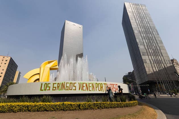 January 10, 2026, Mexico City, Mexico: Hundreds of people joined the March against Imperialism, from the Angel of Independence to Plaza Palestina Libre, following the capture of NICOLAS MADURO and his wife, CILIA FLORES, by US forces. Demonstrators expressed solidarity with the Venezuelan people. Mexico City Mexico - ZUMAl178 20260110_znp_l178_031 Copyright: xCristianxLeyvax