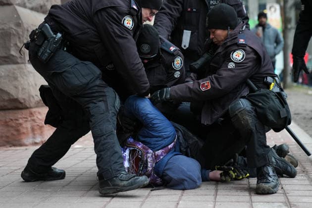 11 arrested at anti-immigration rally and counter-demonstration in Toronto TORONTO, CANADA - JANUARY 10 : Police detain a protestor as anti-immigration protestors and counter-demonstrators march in downtown Toronto, Ontario on January 10, 2026. Canada First protestors and counter demonstrators gathered at Nathan Phillips Square and marched in downtown Toronto. Clashes broke out between police and protesters, eleven protesters arrested. Mert Alper Dervis Anadolu Ontario Canada. Editorial use only. Please get in touch for any other usage.  Copyright: x2026xAnadoluxMertxAlperxDervisx