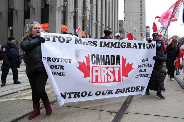11 arrested at anti-immigration rally and counter-demonstration in Toronto TORONTO, CANADA - JANUARY 10 : Participants wave Canadian flags as they gather for Canada First rally in Toronto, Ontario on January 10, 2026. Canada First protestors and counter demonstrators gathered at Nathan Phillips Square and marched in downtown Toronto. Clashes broke out between police and protesters, eleven protesters arrested. Mert Alper Dervis Anadolu Ontario Canada. Editorial use only. Please get in touch for any other usage.  Copyright: x2026xAnadoluxMertxAlperxDervisx